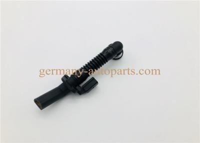 China Plastic Engine Crankcase Breather Hose For Vw Touareg 3.6 FSI Audi Q7 03H103202A for sale