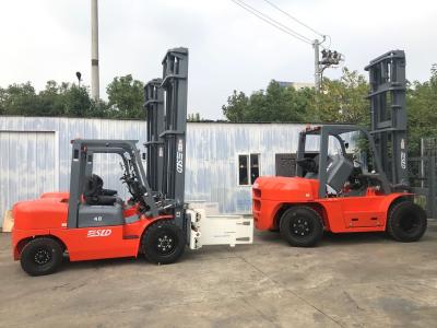 Κίνα Η μηχανή 4000kg ISUZU φορτώνει το βιομηχανικό Forklift φορτηγό για την αποθήκη εμπορευμάτων προς πώληση