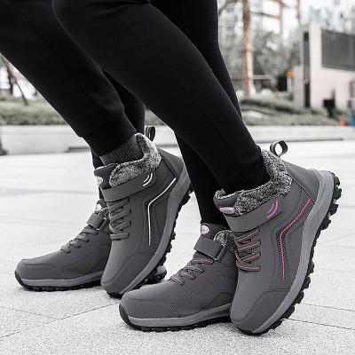 China Hot Selling Plush CUSHIONING Increasing Shoes For Men Winter Outdoor Snow Boots Increasing Boots for sale