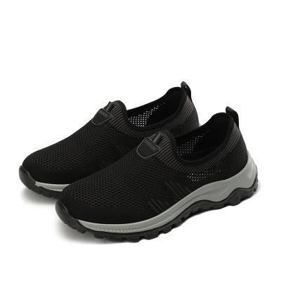 China Lightweight men's casual shoes knit fashion sports running shoes safety shoes sport for sale