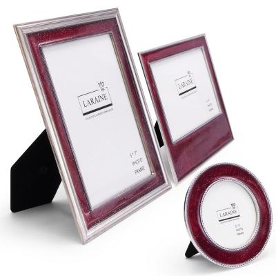 China Metal Pictures Photo Frame 3 Pieces Gift Set Red High Definition Glass Display High Quality Photo For Table Top for sale