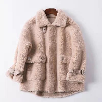 China 2022 New Grain Shearling Sheepskin Women's All-in-one Fur Coat Breathable Short Compound Fur Collar Mink Coat for sale