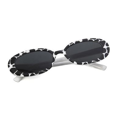 China Sunglasses 5192 Popular Small PC Oval Sunglasses For Women Hot Selling Sun Glasses for sale