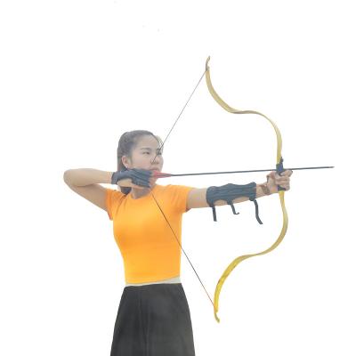 China Sports Archery Manipulations Recurve Traditional Bow Slit Archery Bow For Sale for sale