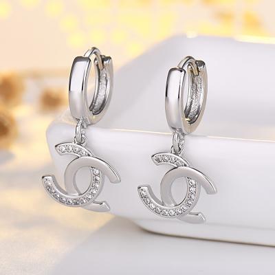 China Net red jewelry stud earrings fashionable temperament silver female casual/sports earrings new for sale