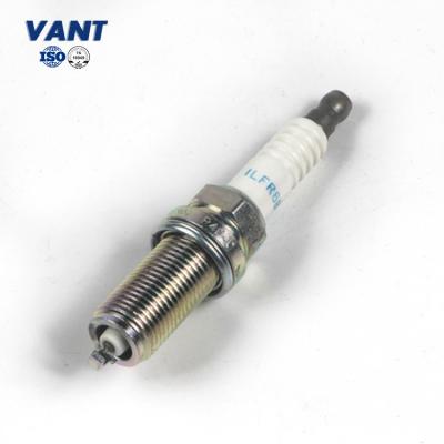 China Spark Plug For Land Rover Freelander 2 L6 3.2L Petrol 2006-2014 OE LR005483 OEM Standard for sale