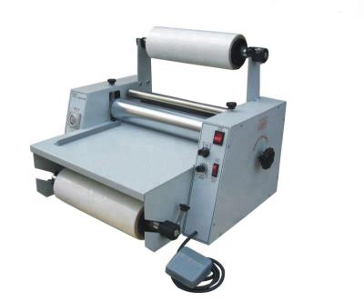 China Small Size Roll Laminator Machine Hot Laminating Machine 1100W LM380 for sale