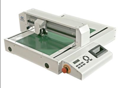 China 4560 Automatic Servo Motor Flatbed Cutting Plotter , Flatbed Paper Cutter 900mm / S Speed for sale