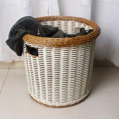 China Large Woven Portable Plastic Reusable Household Storage Storage Clothes Storage Basket Viable Dirty Towel Laundry Bag for sale