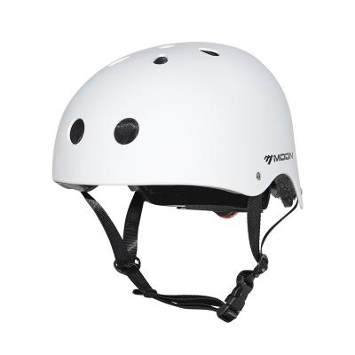 China ABS New Design OEM Safety Helmet Skateboard Helmet Custom Design for sale