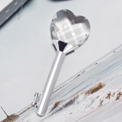 China Europe Wedding Valentine's Day Gift Keepsake Crystal Baby Birth Souvenir Crystal Art Crystal Heart Key for sale