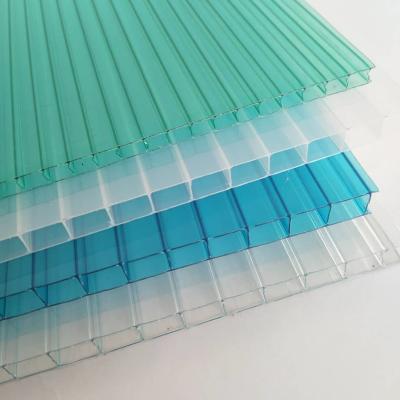 China Gekleurde holle plaat van polycarbonaat Cellulair polycarbonaatplaat voor dakkas Te koop