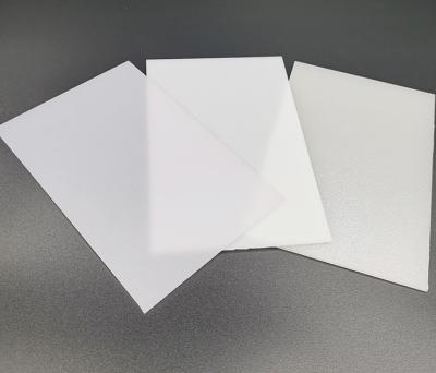 China Lichtdiffusorplaat van 4 mm polycarbonaat voor verbeterde lichtverspreiding Te koop