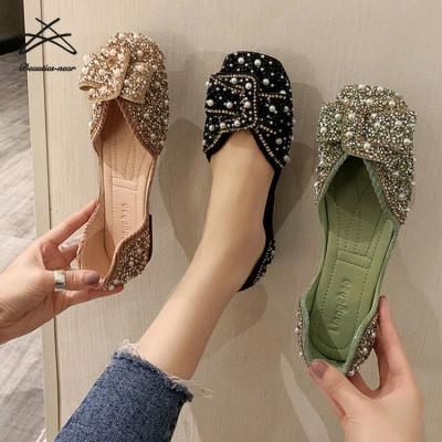 China Fashion high quality round light intgram women round head fashion rhinestone pearl rhinestone flat slip on diamond loafer casual lady flat shoes for sale