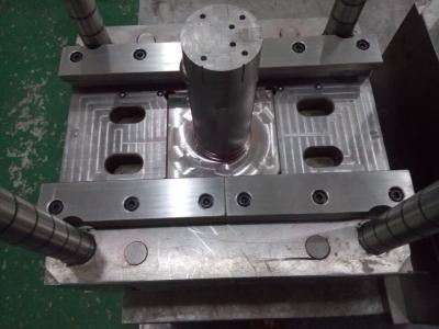 China High precision custom plastic injection molding , injection plastic mould for sale