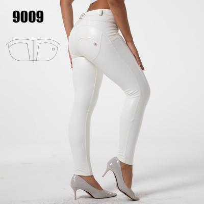 China Shascullfites Melody White Winter Pants Warm Breathable Yoga Wear Lift Up Gaiters for sale