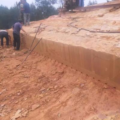 China Natural Sichuan rustic xinfengrui red sandstone slabs wall decoration price per ton for sale for sale