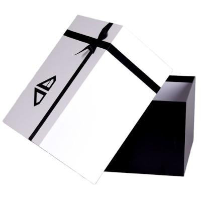 China Custom Logo Extra Large Luxury White Branded Apparel Gift Box Packaging Girls Recyclable Shoes and Bags Bow Ribbon Hard Paper Storage Box for sale