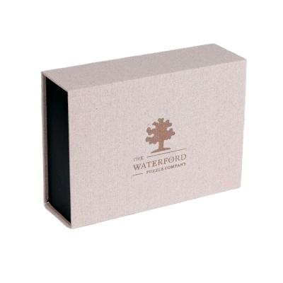 China New Recyclable Custom Luxury Canvas Cloth Covered Magnet Gift Boxes Gift Wrapping Boxes With Hot Stamping Logo for sale