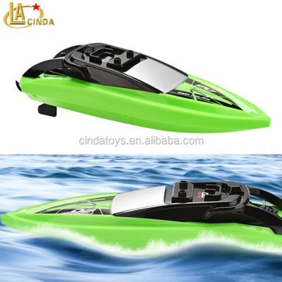 China RC Model Kids Water Toys Plastic High Speed ​​Boat Radio Controlled Model Boats For Sale for sale