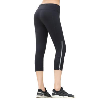 China Breathable Yoga Pants Women's 7-Point Elastic Slim Body Night Running Hip Exerciser Fitness Lifting Running Pants for sale