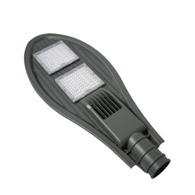 China 2021 newest ROAD 100w 120w solar powered cobra led low price solar street light in hindi for sale