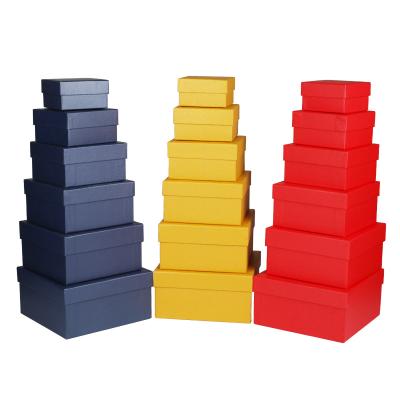 China Recycled Materials Personalized Luxury Various Specifications Small Paper Box Gift for sale