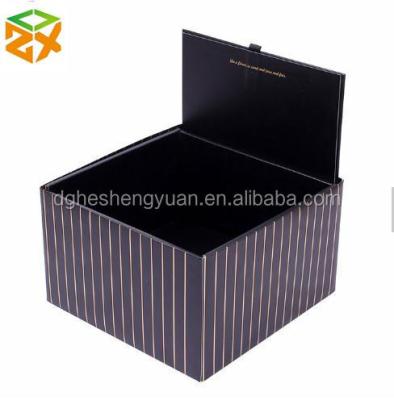 China Handmade Collapsible Packaging Printing Paper Clamshell Custom Gift Box for sale