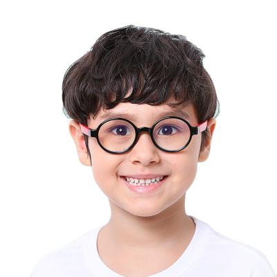 China 2021 DCOPTICAL Fashion Silicone Anti Ray Blue Light Fashionable Blue Light Kids Blue Light Blocking Glasses For Kids for sale