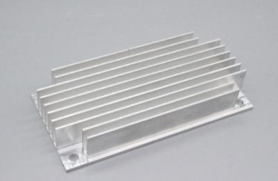 China Universal Vertical Mounting Type Aluminum Heat Sink For Universal Compatibility And Cooling for sale