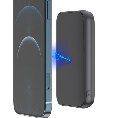 China + 2 quick charging in 1 cable & 5000mAh PD20W Magnetic Power Bank High Capacity High Capacity Magnetic Charging CE Approved 2 in 1 Wireless Power Bank for sale