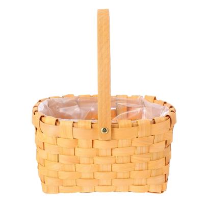 China Sustainable Modern Decorative Handmade Fruit Vegetable Storage Wooden Chip Birthday Gifts Flower Basket For Garden for sale