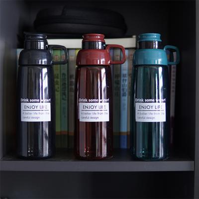 China Sustainable Design 670Ml Professional Durable Sports Plastic Water Bottle for sale