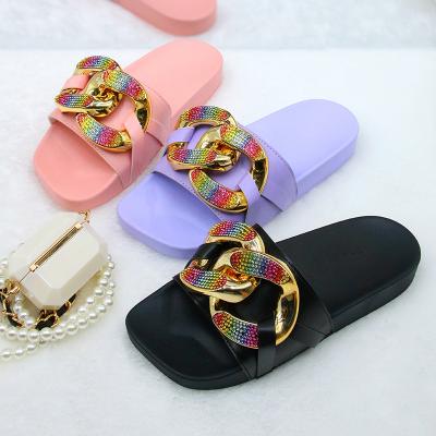 China Newest Fashion Trend Designer Fashion Summer Lady Casual Outdoor Chain Slider Shoes Women Slides Flat Slippers for sale