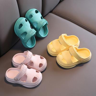 China Other 2022 Fashion Outdoor Summer Durable Platform Mules Charming Kids Children's Clogs Shoes for sale