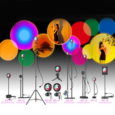 China Can Work With Any Tripod Stand Tender Logo Branding Sunset Lamp Projector USB Nordic Rainbow Sunset Lamp Warm Sunset Lamp for sale