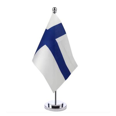 China Sports Club Mini Custom Printed National Flags Wholesale Cheap Office Table Finland Flag for sale