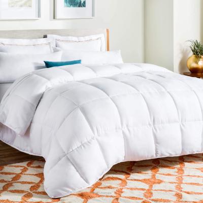 China TOPGREEN 280gsm High Quality White Home Wholesale Hotel Down Alternative Comforter Microfiber Comforter Bed Quilt for sale