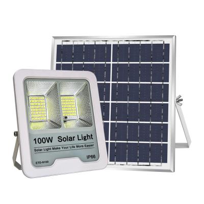 China High Brightness 50W-400W Smart Remote Control+ High Brightness 50W-400W Solar Flood Light Outdoor 10000Lumens 10000mah 150LED 100 Watts Led Flood Light for sale