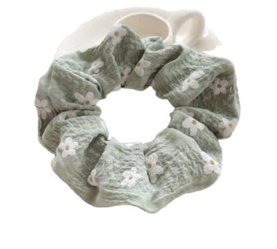 China Popular fresh female hair decoration floret hair jewelry daisy fabric art Morandi female scrunchie for sale