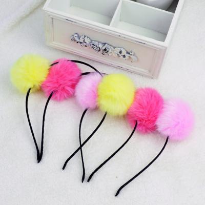 China New Girl Environmental Friendly Cute Cute Hair Women Accessory For Girls Decoration Pom Fur Ball Furry Hot Kids Headbands for sale