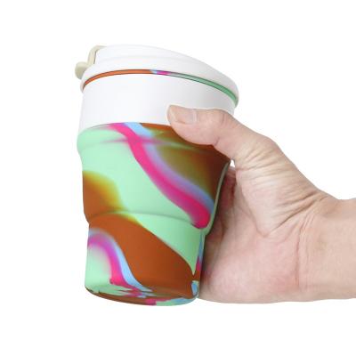 China Sustainable Wholesale creative silicone folding cup outdoor portable carry-on retractable coffee cup for sale