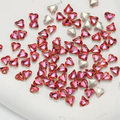 China 1000 Pieces/Bag Festival Holiday Finger Decoration 4X5MM Heart Shapes High Quality Rhinestone Crystal Designs For Clothes Nail Art Glass Flatback Round Red for sale