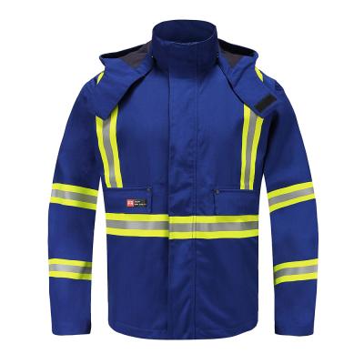 China Chaqueta ignífuga azul real, chaqueta del trabajo de la prueba de la lluvia de 330gsm franco en venta