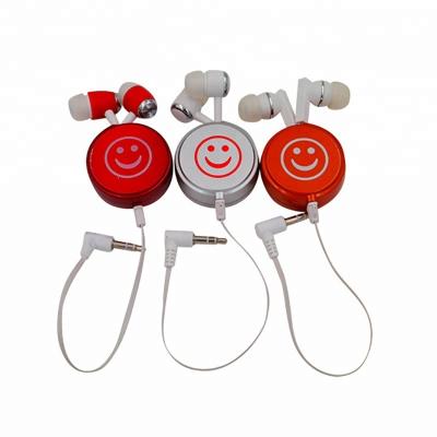 China Cute In-Ear Smile Shape Electronics In Ear Earphone Mobile Accessories New OEM Products for sale