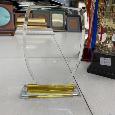 China China Yiwu marekt high quality color draw awards crystal base customized glass trophy for sale