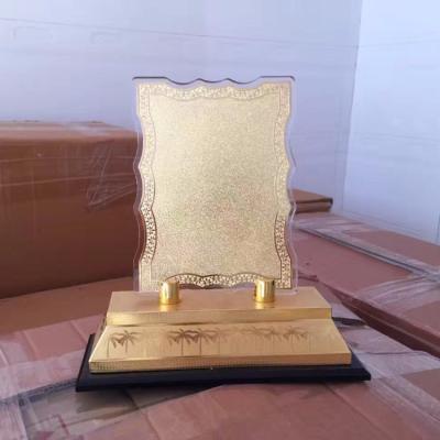 China Europe 2018 new design metal trophy for sale