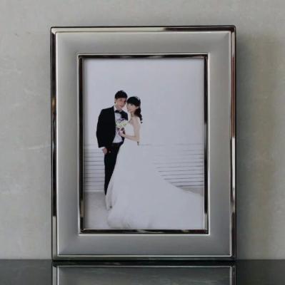 China European hot sale wholesale aluminum picture frame, silver plated metal photo frame, love photo frame for sale