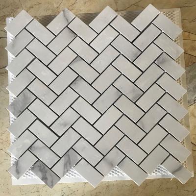 China White Carrara White glassy tile Herringbone Marble Mosaic Tile Backsplash for sale