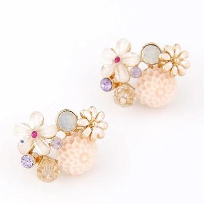 China Vintage Amazon Factory Direct Sales Alloy Resin Earrings Crystal Earrings Travel Souvenir Gift for sale